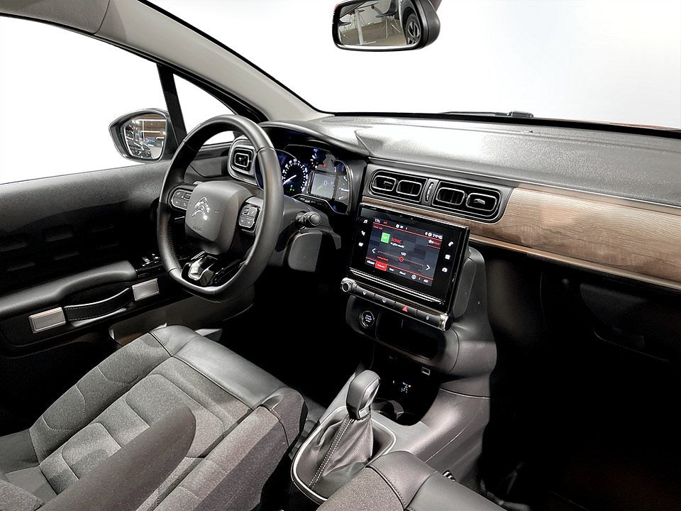 Bild på Citroën C3 Shine 1.2 PT 110hk Aut - CARPLAY, EN ÄGARE