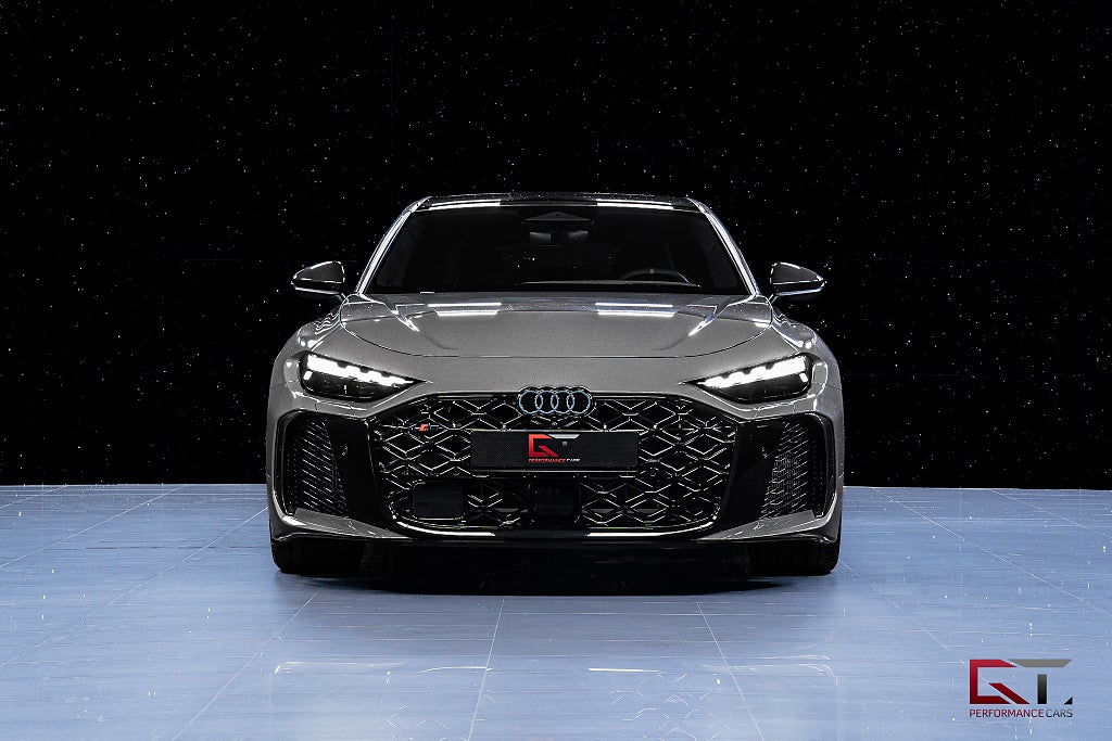 Audi RS5 Sedan MOMS SportPackage Full Carbon TechPro HuD Pano