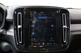 SUV Volvo XC40 21 av 34