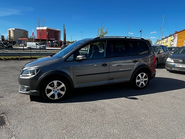 Volkswagen CrossTouran 7-seater 2.0 TDI DPF Cross Euro 5