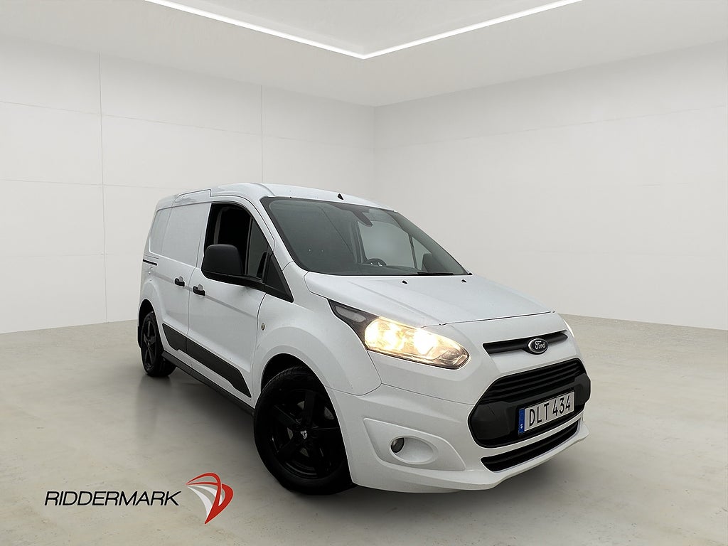 Ford Transit Connect 220 Ny-Kamrem Värmare PDC Dragkrok