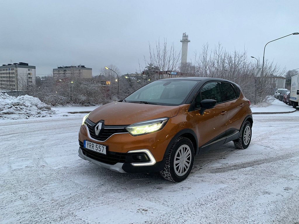 Renault Captur 1.2 TCe AUTOMAT GPS BAK SENSOR M VÄRMARE Euro6 120hk
