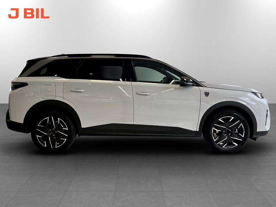 Bild på Peugeot 5008 GT Hybrid 145hk Aut 7-SITS B-KAMERA CARPLAY
