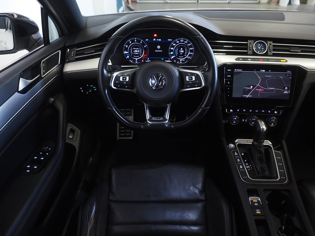 Volkswagen Passat SC TSI 280hk 4M GTR |Pano|Drag|Värmare|Navi|Cockpit| 2018