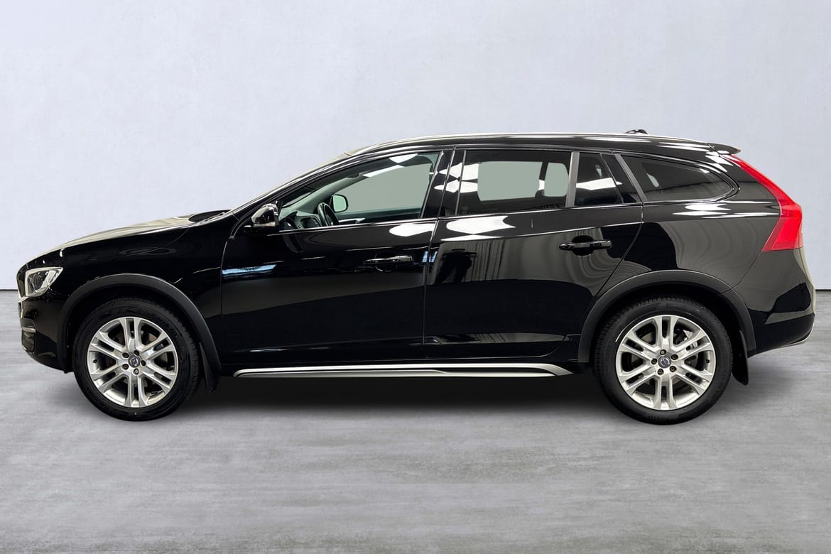 Volvo V60 Cross Country D4 Summum BE PRO 2016, bild 2/10