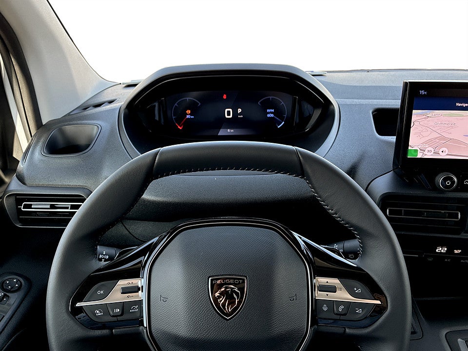 Bild på Peugeot Partner Plus 130hk Aut L2 - EDITION! SERVICE & V-HJUL INGÅR!