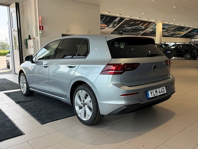 Volkswagen Golf 1.5 eTSI DSG Life Edition 