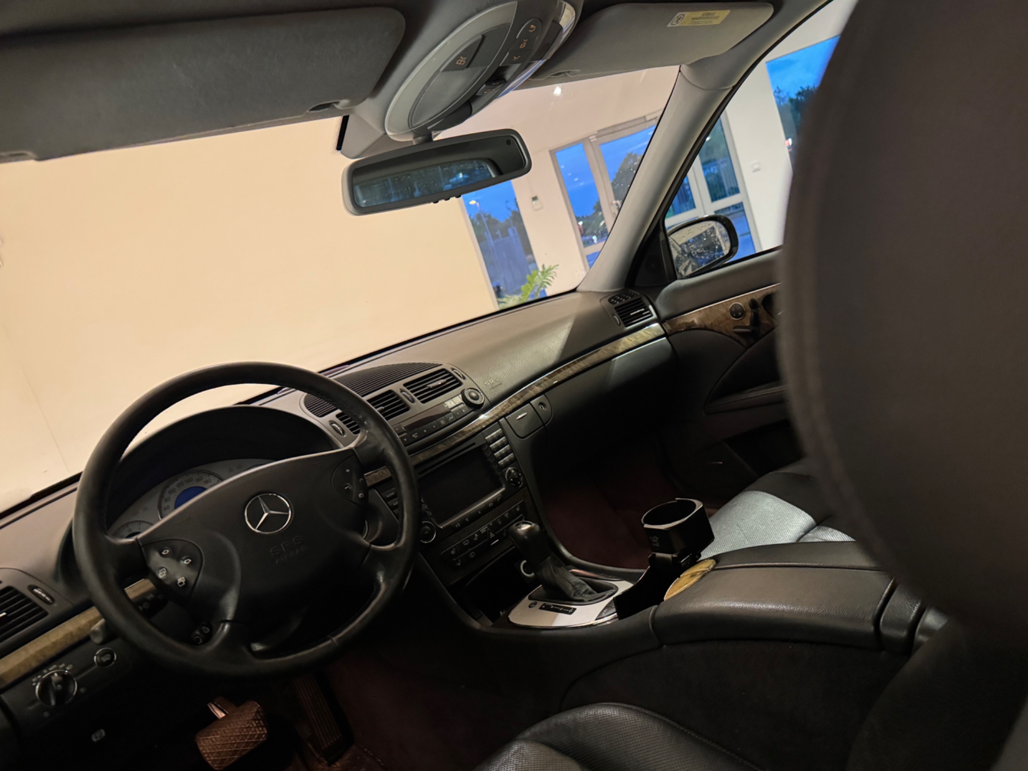 Mercedes-Benz E 2005, bild 7/10