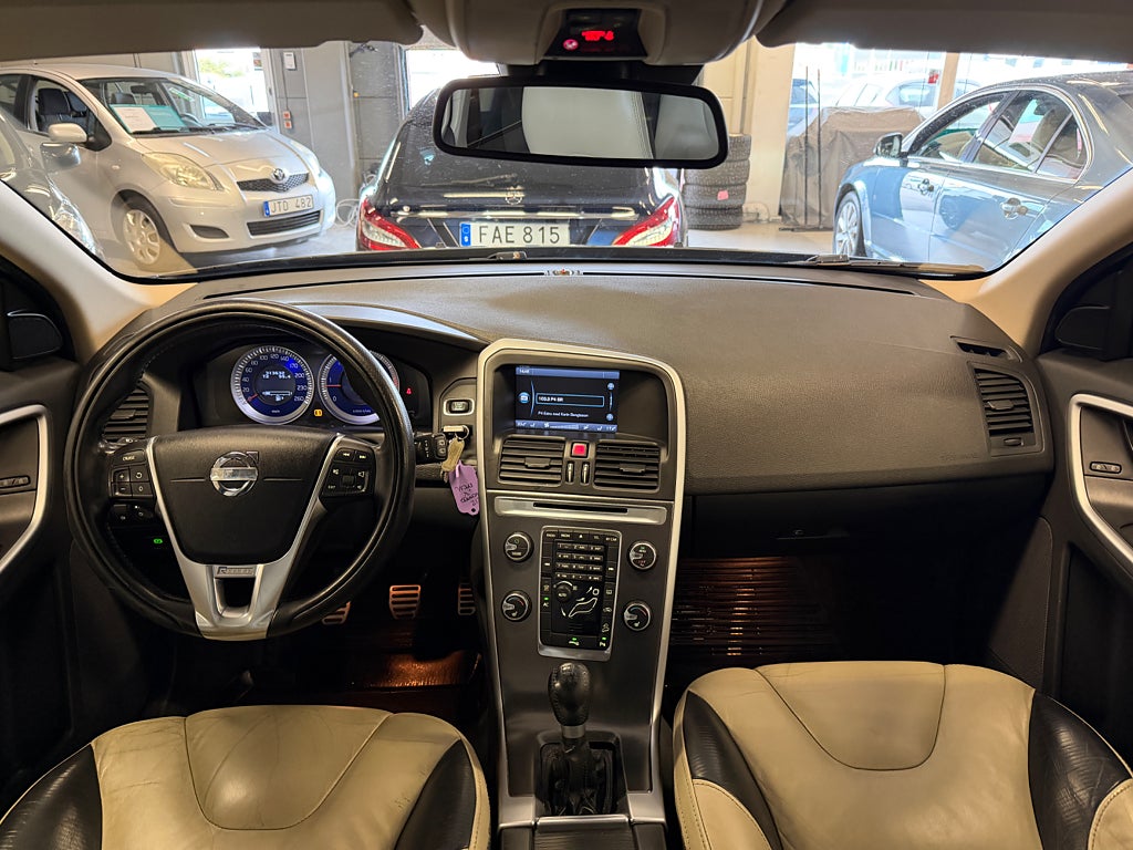Volvo XC60 2012 - miniatyr 19