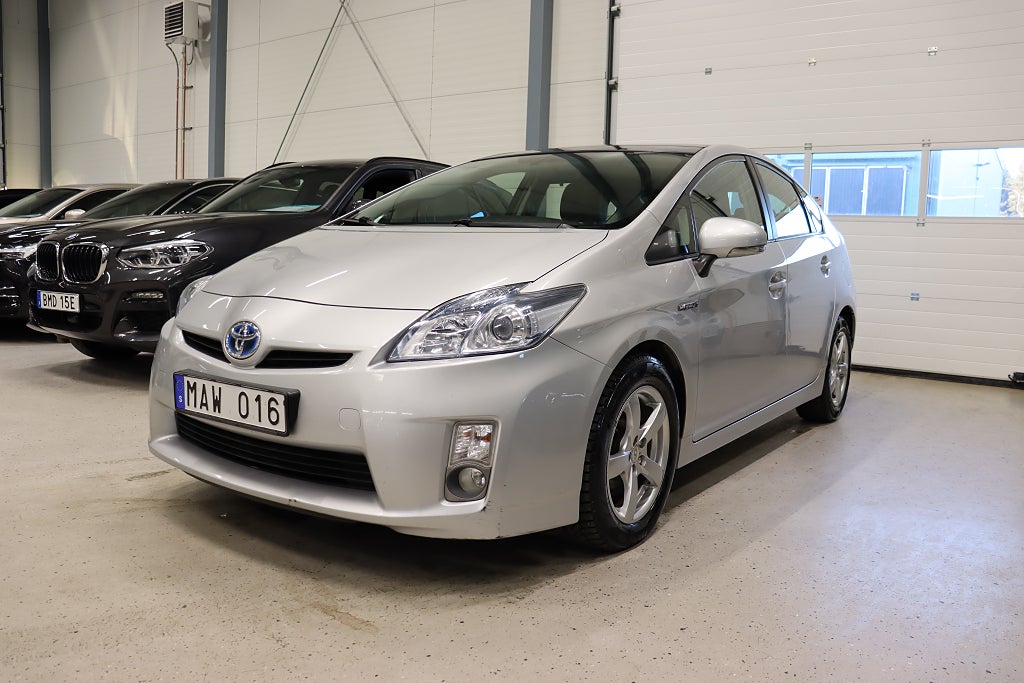 Toyota Prius Hybrid CVT Keyless Panorama 136hk