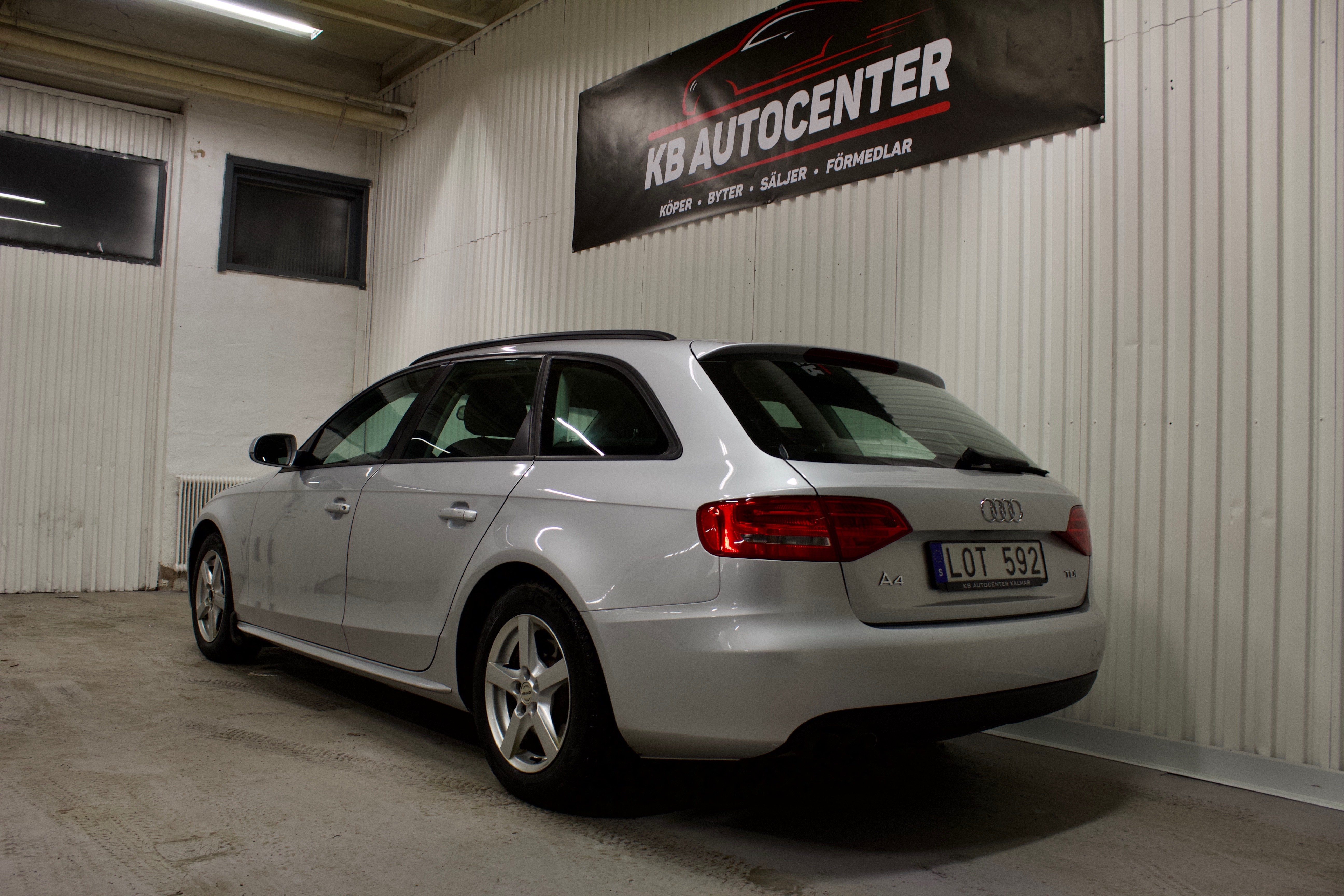 Audi A4 Avant 2.0 TDI 2011, bild 6/53