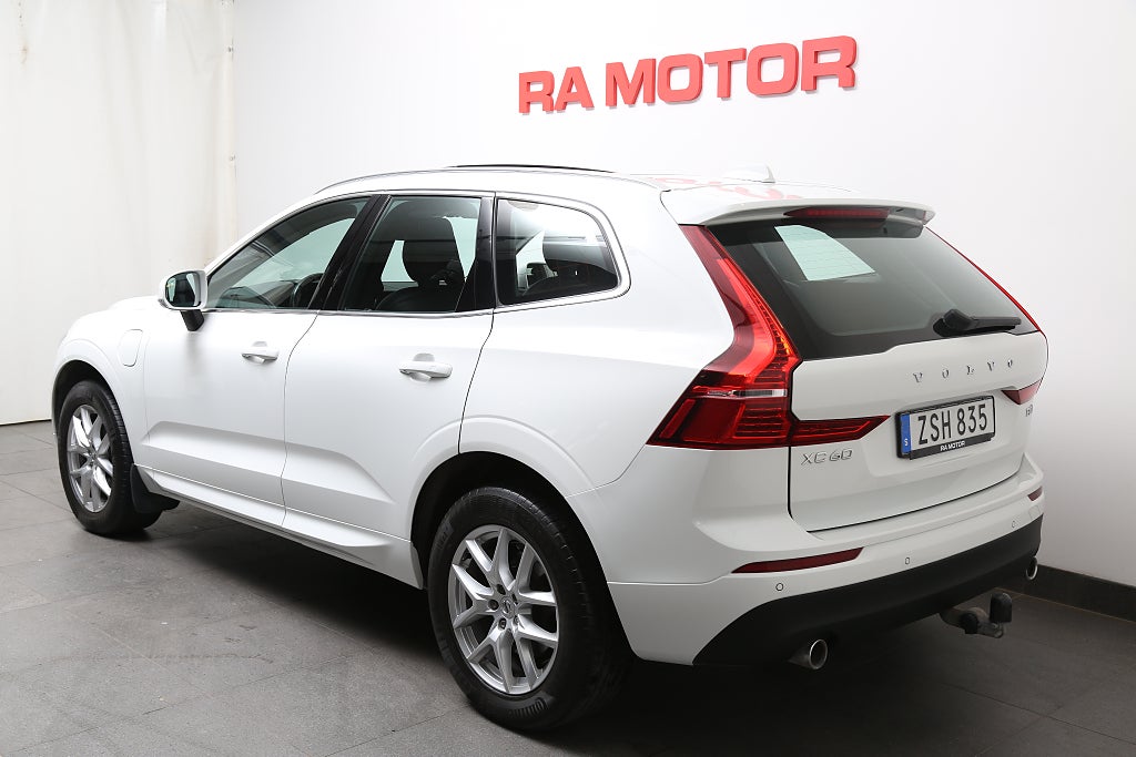 Volvo XC60 T8 Twin Engine Momentum Adv AWD Orrefors Panorama Drag 2019