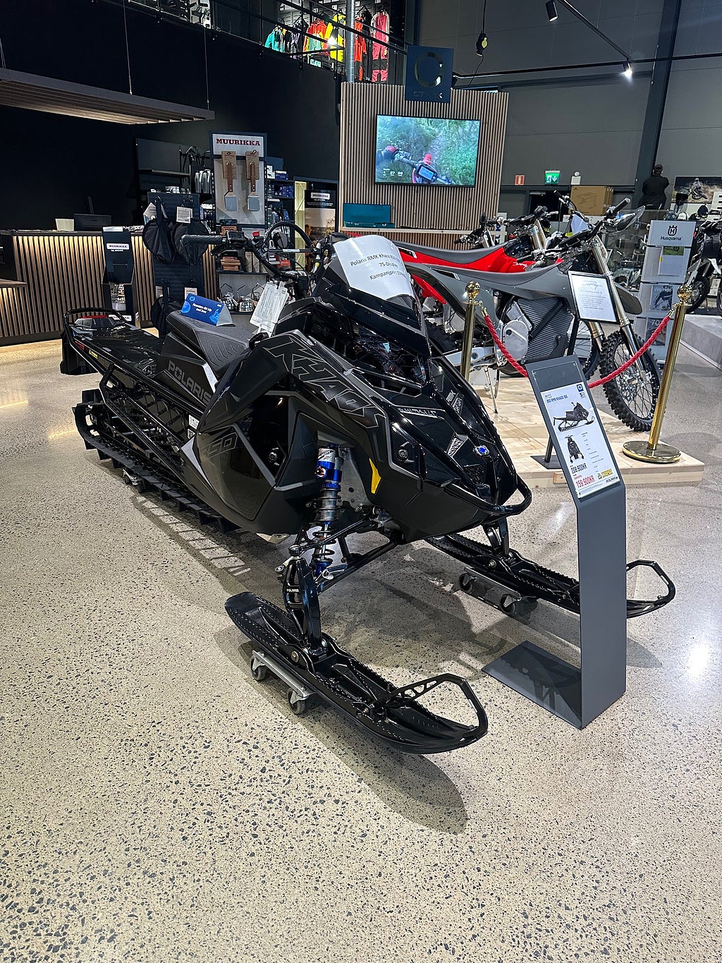Polaris Rmk Khaos 850 155" (Ny, 7S-display) 