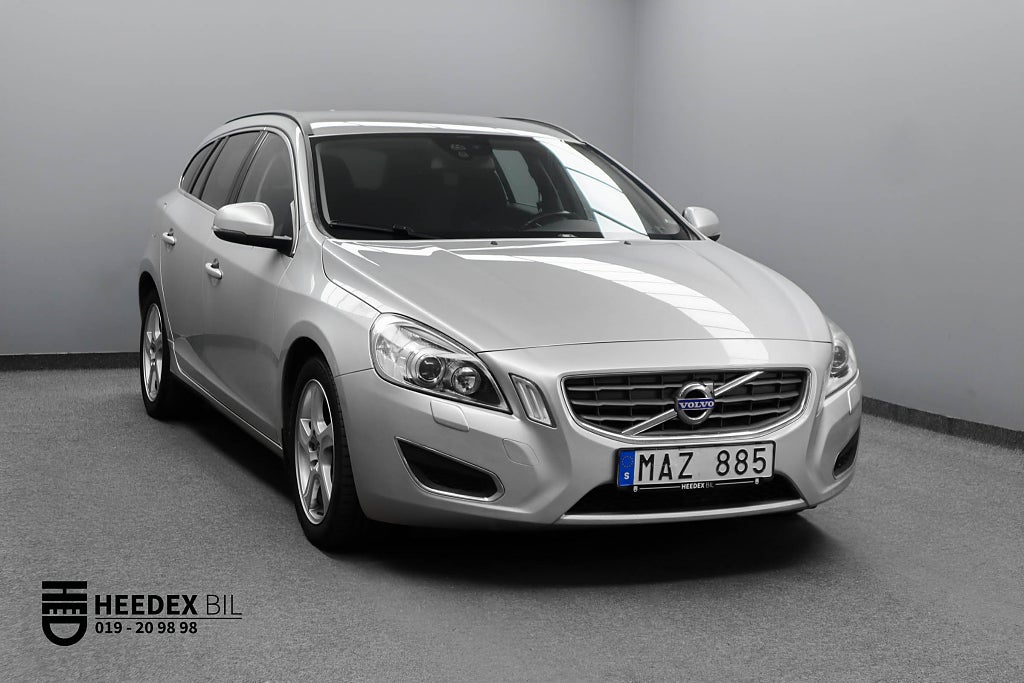 Volvo V60 D2 Momentum 115hk Xenon P-Sensor Värmare