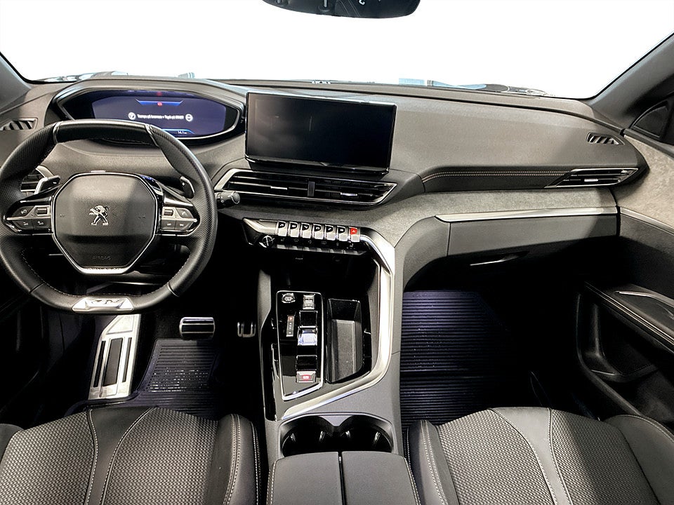 Bild på Peugeot 5008 GT Black Pack 1.2 PT 130hk Aut KAMPANJ VINTERHJUL INGÅR