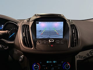 Ford Kuga 2.0 TDCi AWD Powershift Titanium Pvärm Drag Kamera SoV – bild 11