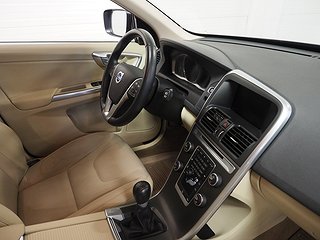 SUV Volvo XC60 8 av 19