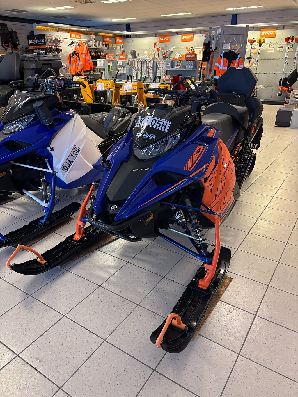 Yamaha Sidewinder B-TX LE 153