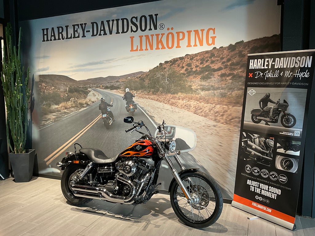 Harley-Davidson Wide Glide 1.6 Twin Cam 96,2010  vi löser transporten 