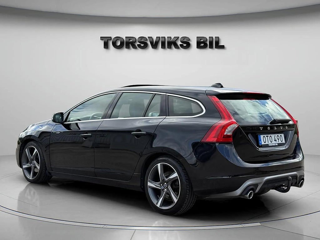 Volvo V60 D4 Geartronic R-Design  - miniatyr 4