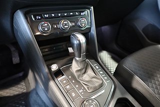 SUV Volkswagen Tiguan 15 av 25