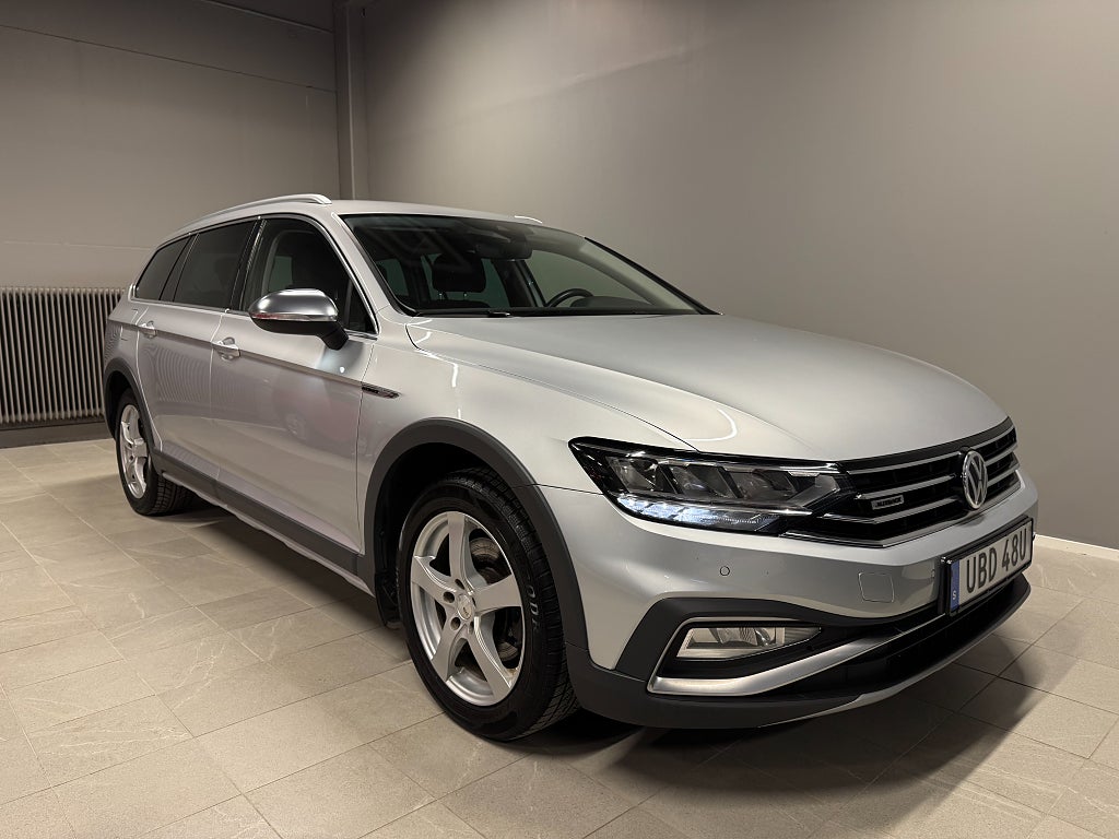 Volkswagen Passat Alltrack 2.0 TDI DPF SCR 4M Alltrack B-kam Värmare Navi Drag Eu6