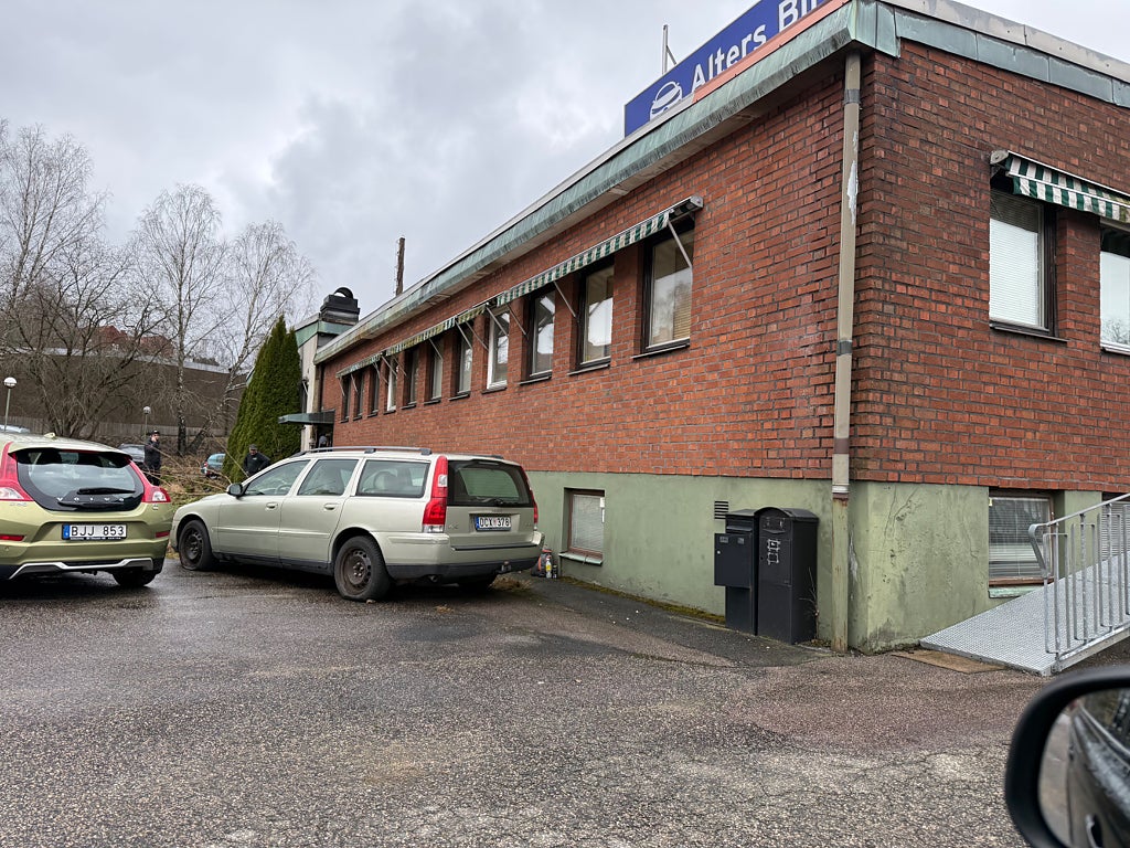 Volvo V70 2.4 CNG   AC drag m.m