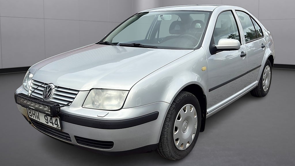 Volkswagen Bora 1.6 Trendline, Automat, Drag, Kamrem Bytt