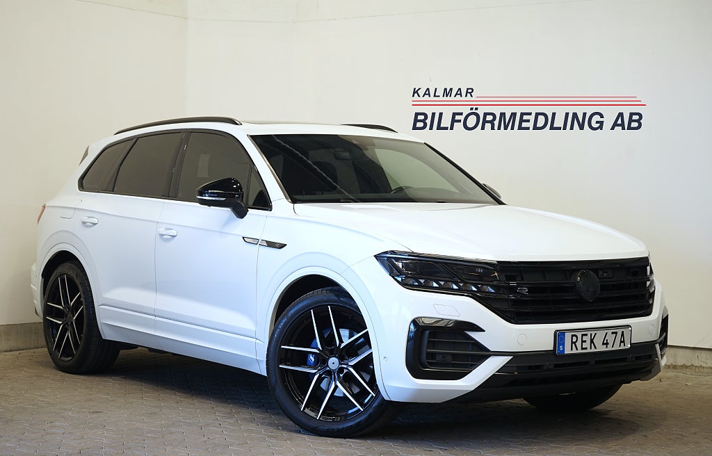 Volkswagen Touareg 3.0 V6 TDI 4M R-line Värmare Panorama 286hk