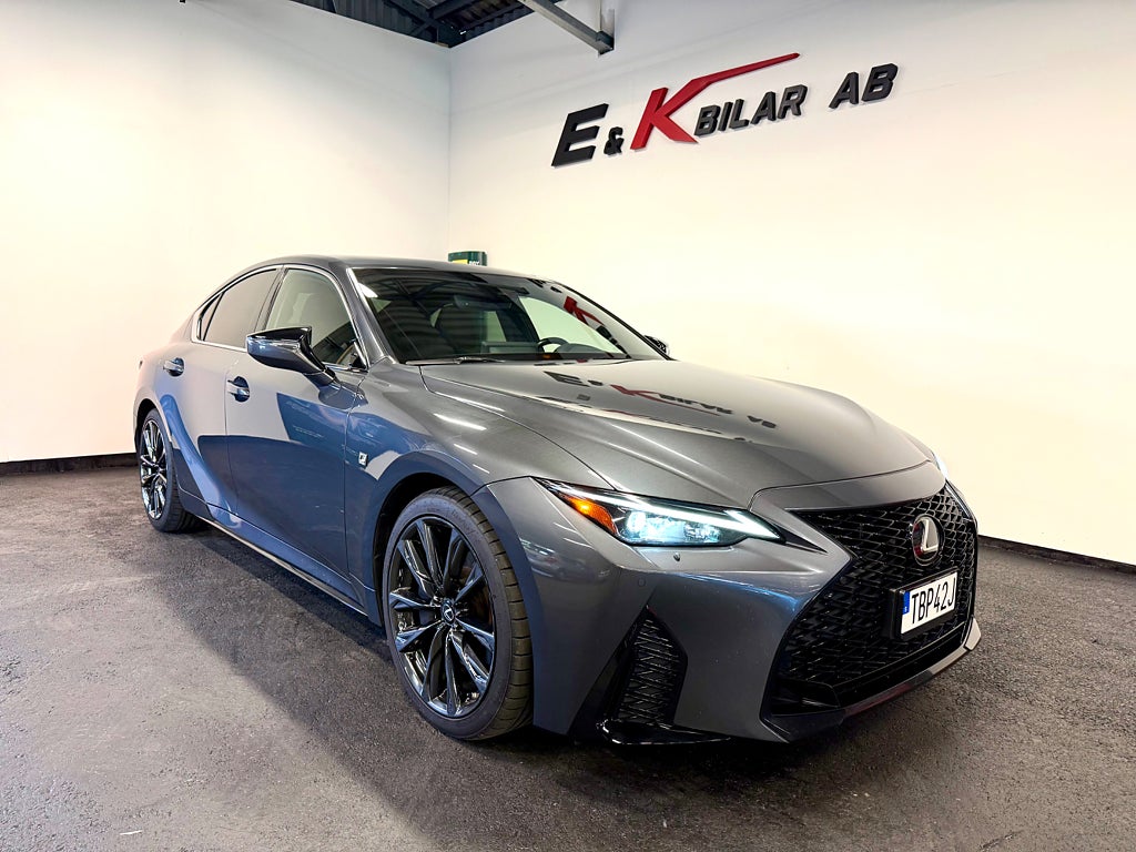Lexus IS 350