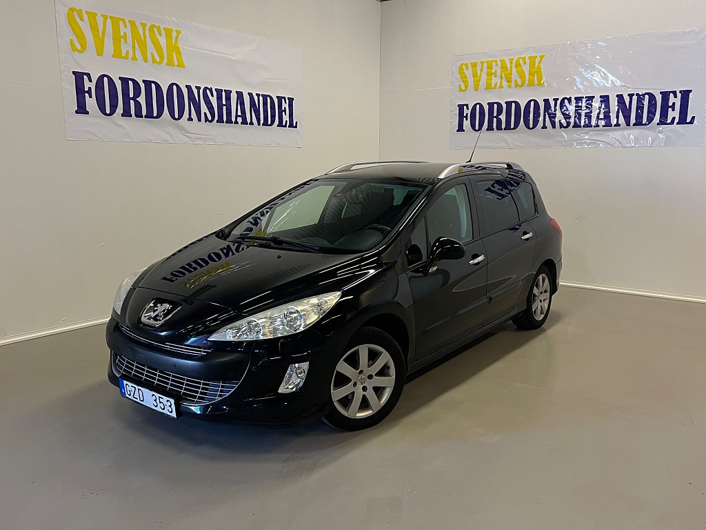Peugeot 308 SW 1.6 HDi FAP Nybesiktigad Dragkrok Panorama PDC