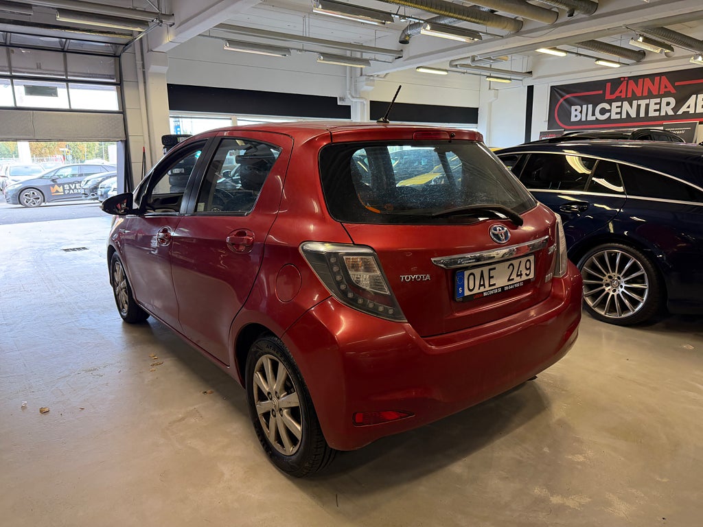 Toyota Yaris 2013 - miniatyr 7