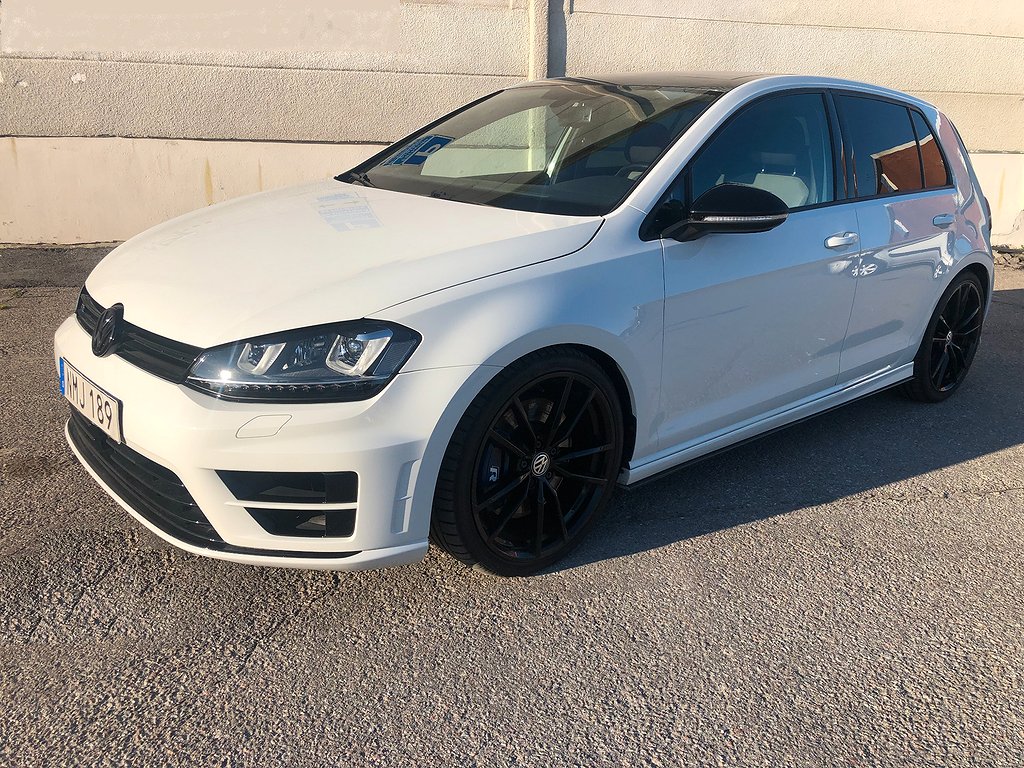 Volkswagen Golf R 2.0 TSI DSG Panorama Dynaudio kamera