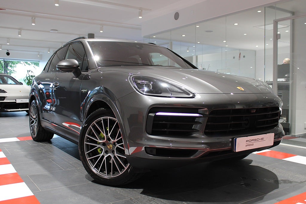 Porsche Cayenne E-HYBRID