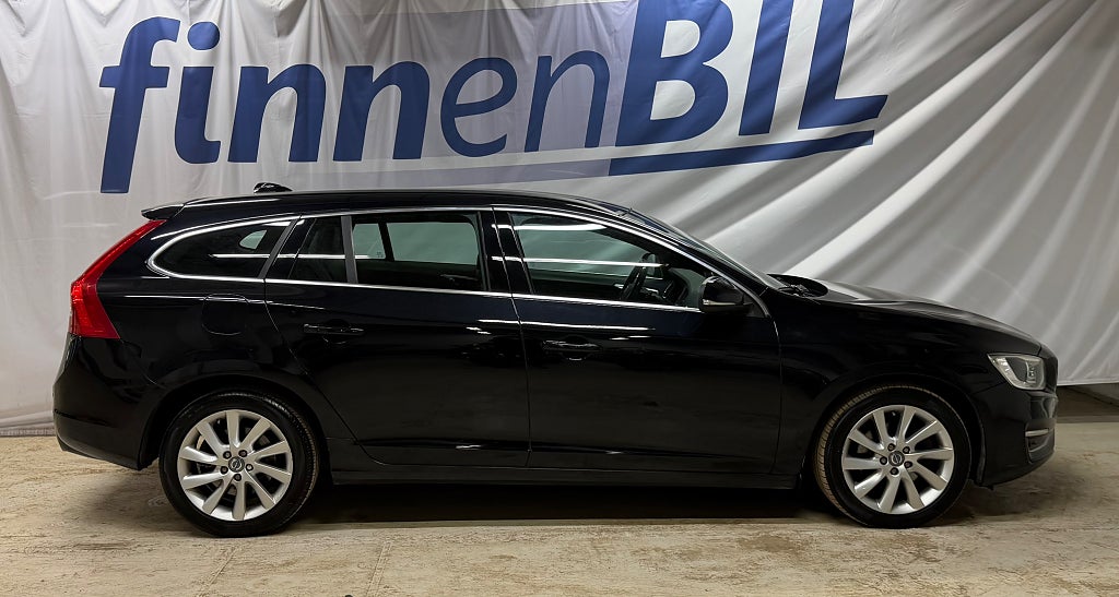 Volvo V60 D4 Momentum besiktigad