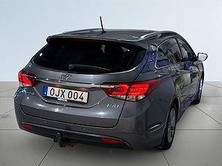 Hyundai i40 cw 1.6 GDI ActivePlus Mvärm Drag LED-ramp S/V-hjul – bild 6