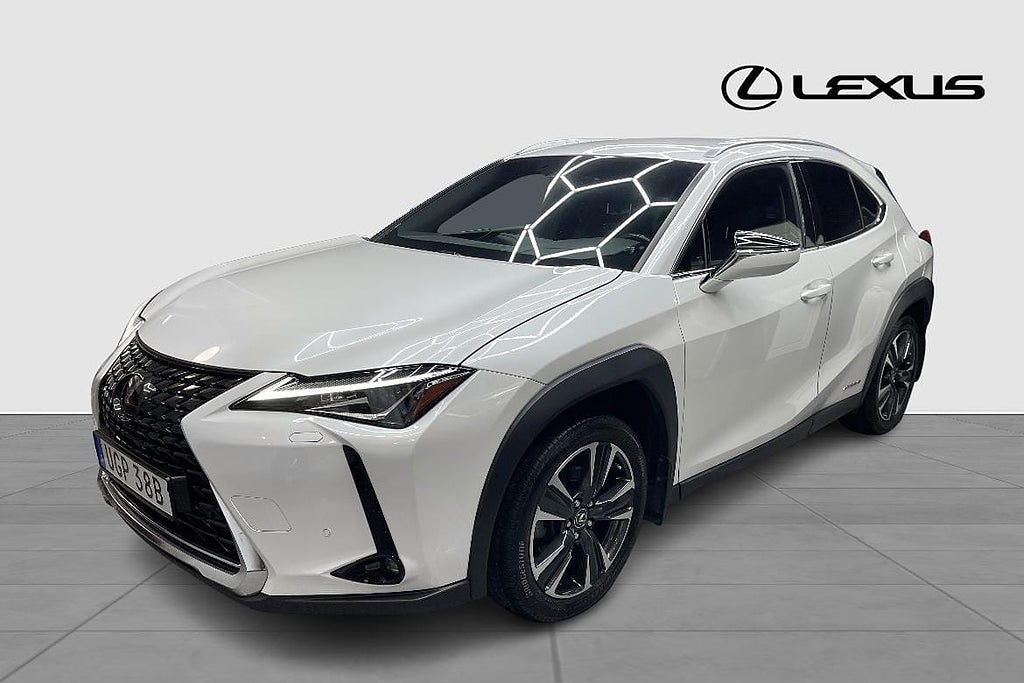Lexus UX 250H PREMIUM AWD TEKNIKPAKET