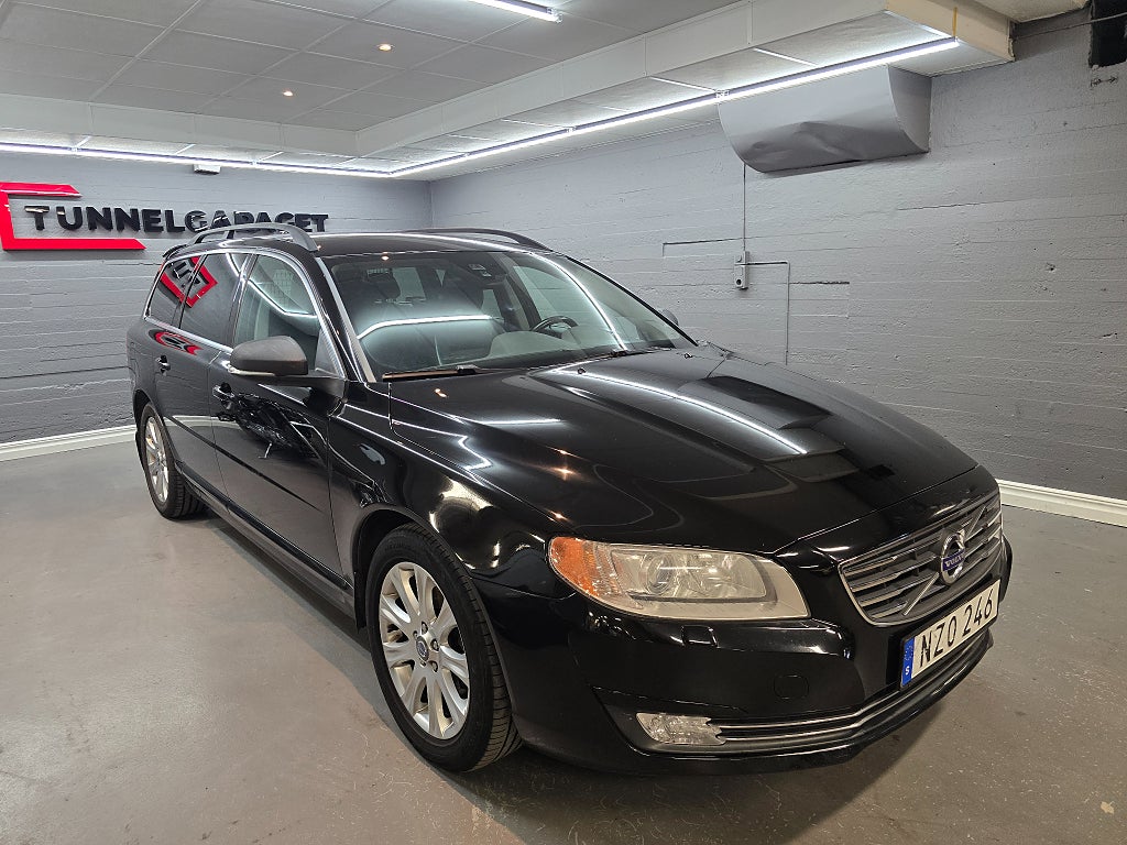 Volvo V70 D4 Momentum Business Edition Nybesiktigad Nyservad