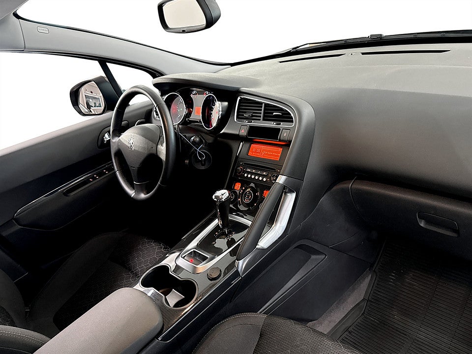 Bild på Peugeot 3008 Active 1.6 e-HDi 114hk Aut FARTHÅLLARE EN ÄGARE