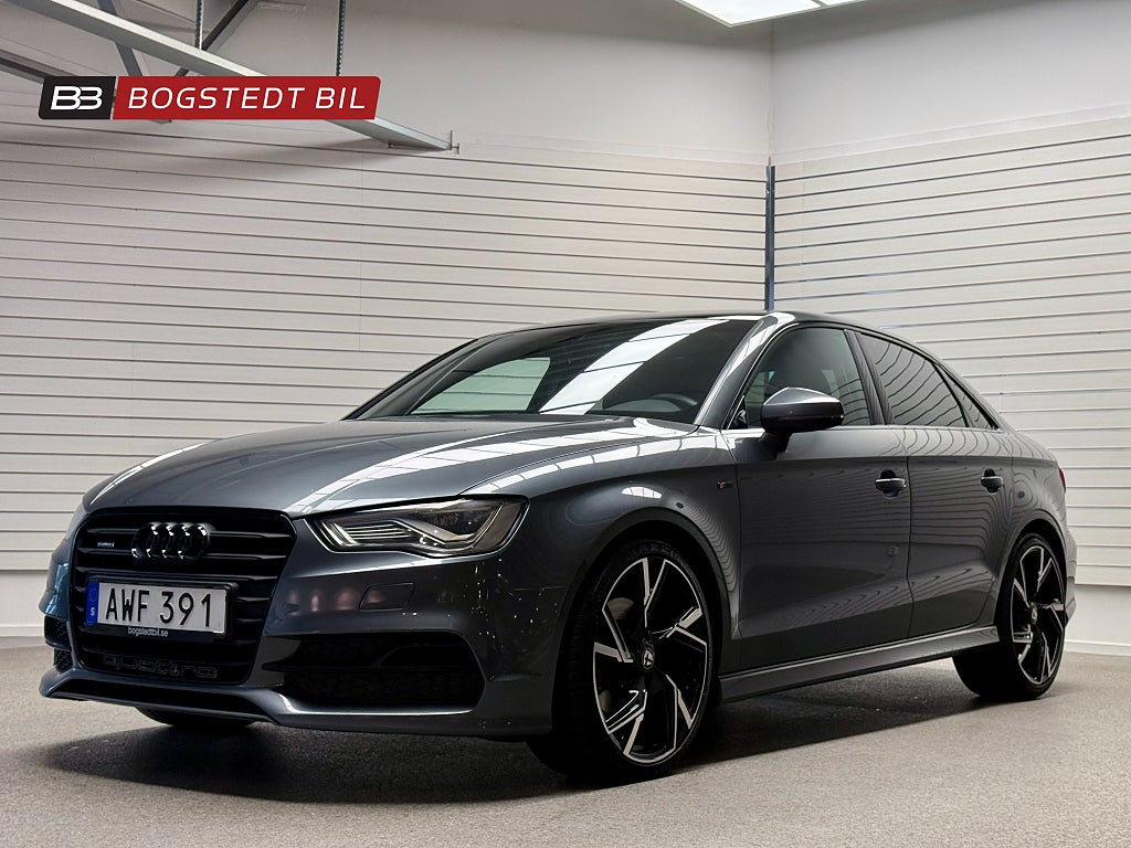 Audi A3 Sedan 2.0 TDI quattro S-Line | Panorama | Nyservad!