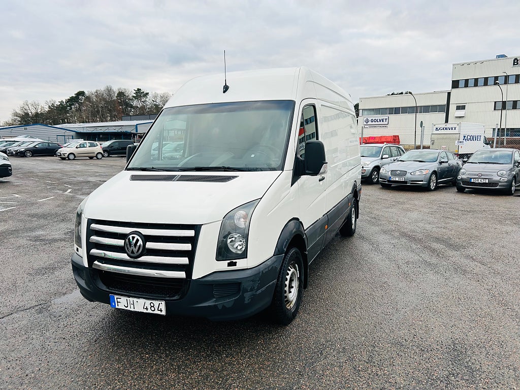 Volkswagen crafter 35 2.5 TDI ,Svensksåld,NyBesiktad