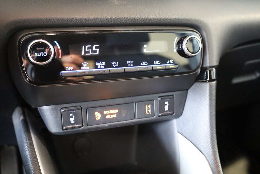 Toyota Yaris 1,5 Hybrid CVT Active Plus Kamera 2021