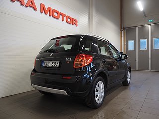 Halvkombi Suzuki SX4 6 av 19