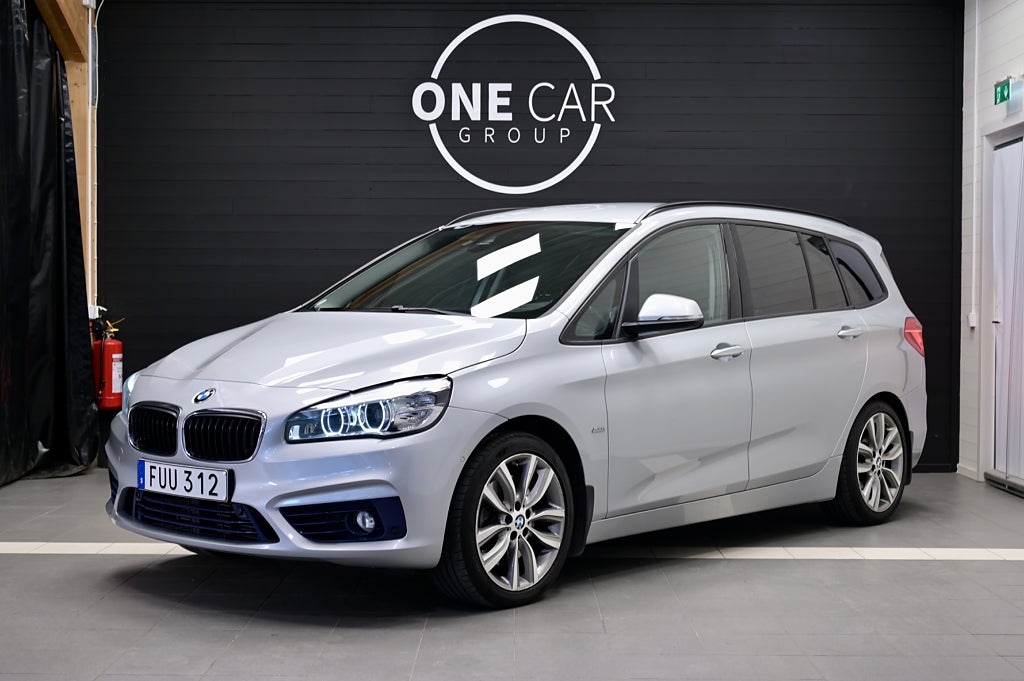 BMW 220 d xDrive Gran Tourer Sport Line 7-sits HuD Drag Kamera