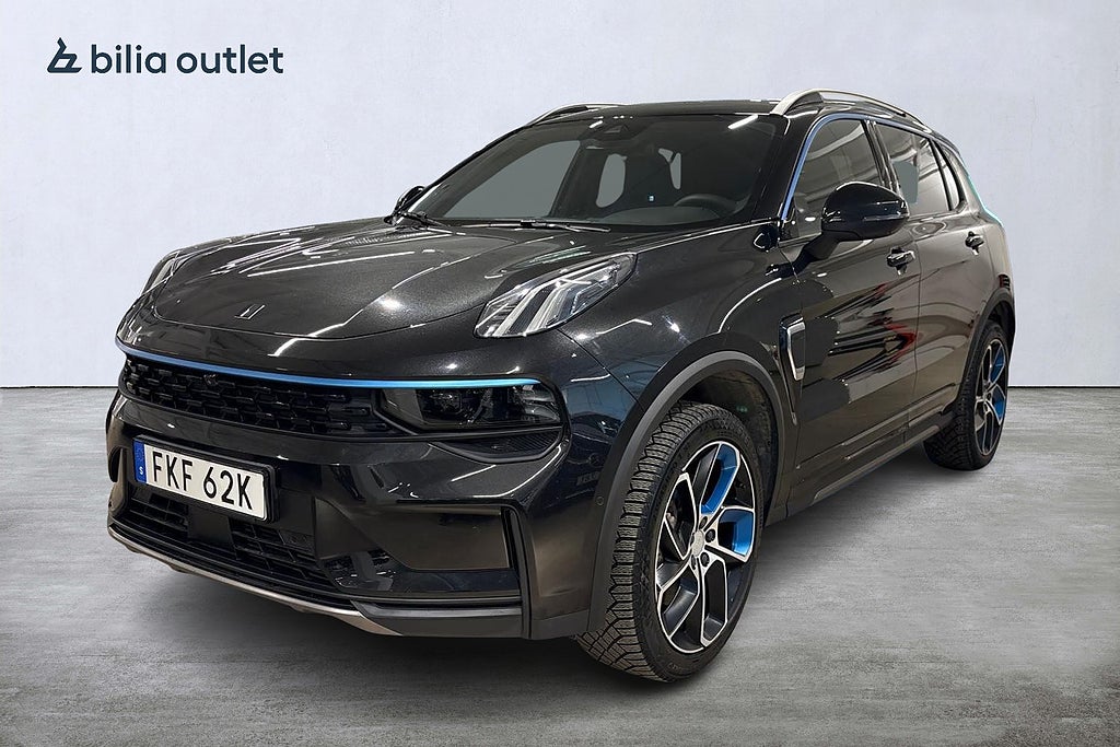 Lynk & Co 01 PHEV Panorama / 360-kamera / Keyless / Navi / Moms