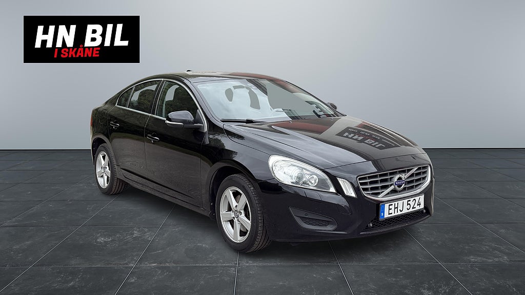 Volvo S60 D3 Momentum | Kamrem bytt | Navi/Ny besiktd