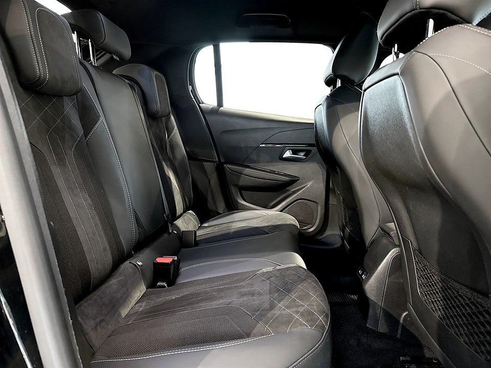 Bild på Peugeot E-208 GT Pack 50kWh 136hk Aut B-KAMERA NAVI