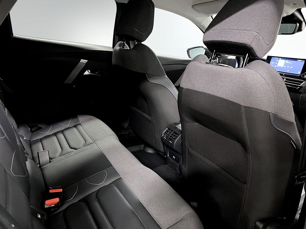 Bild på Citroën C4 Shine 1.2 PT 130hk Aut - B-KAMERA, CARPLAY