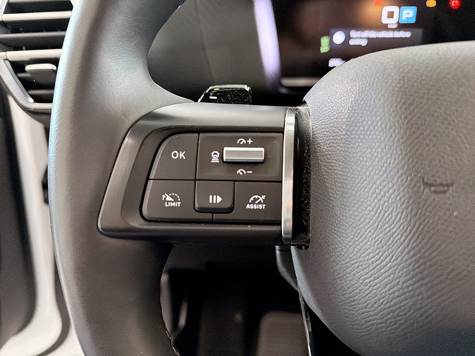 Bild på Citroën C4-X Shine 1.2 PT 130hk Aut B-KAMERA CARPLAY