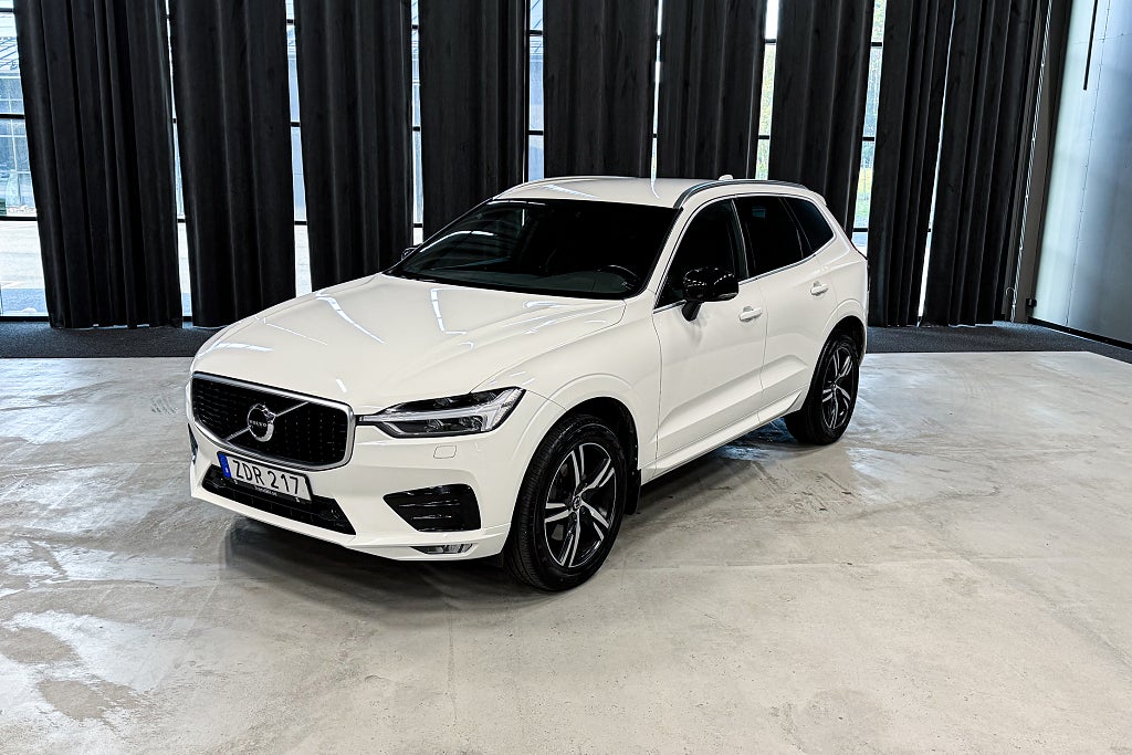 Volvo XC60 T5 AWD R-Design|Kamera|Drag|Navigation 